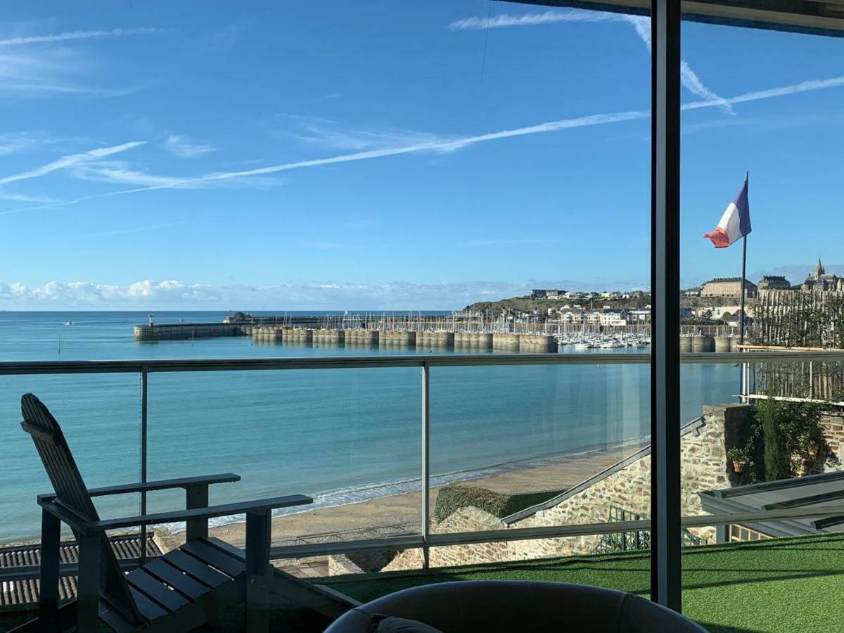 Un Balcon Sur La Mer, Acces Direct A La Plage Granville Exterior photo